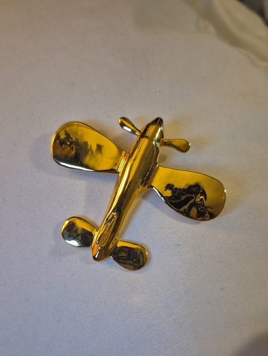 Source Unknown Jewelry - Vintage Gold Airplane Lapel Pin - Brooch